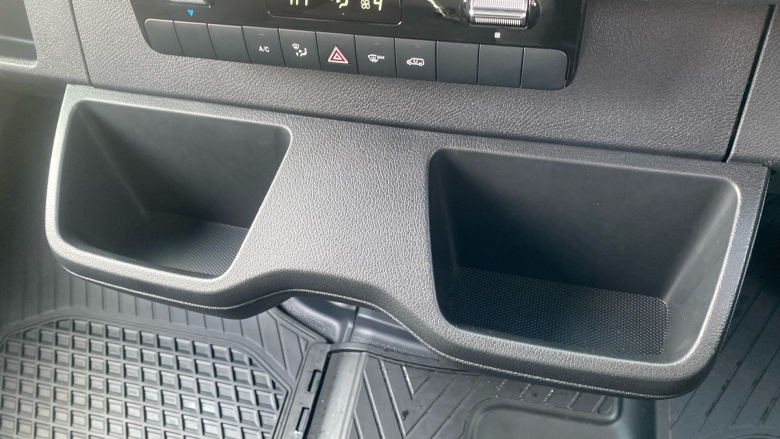 Mercedes-Benz Sprinter 315Cdi L2 Diesel Rwd 3.5t H2 Pro Van 9G-Tronic